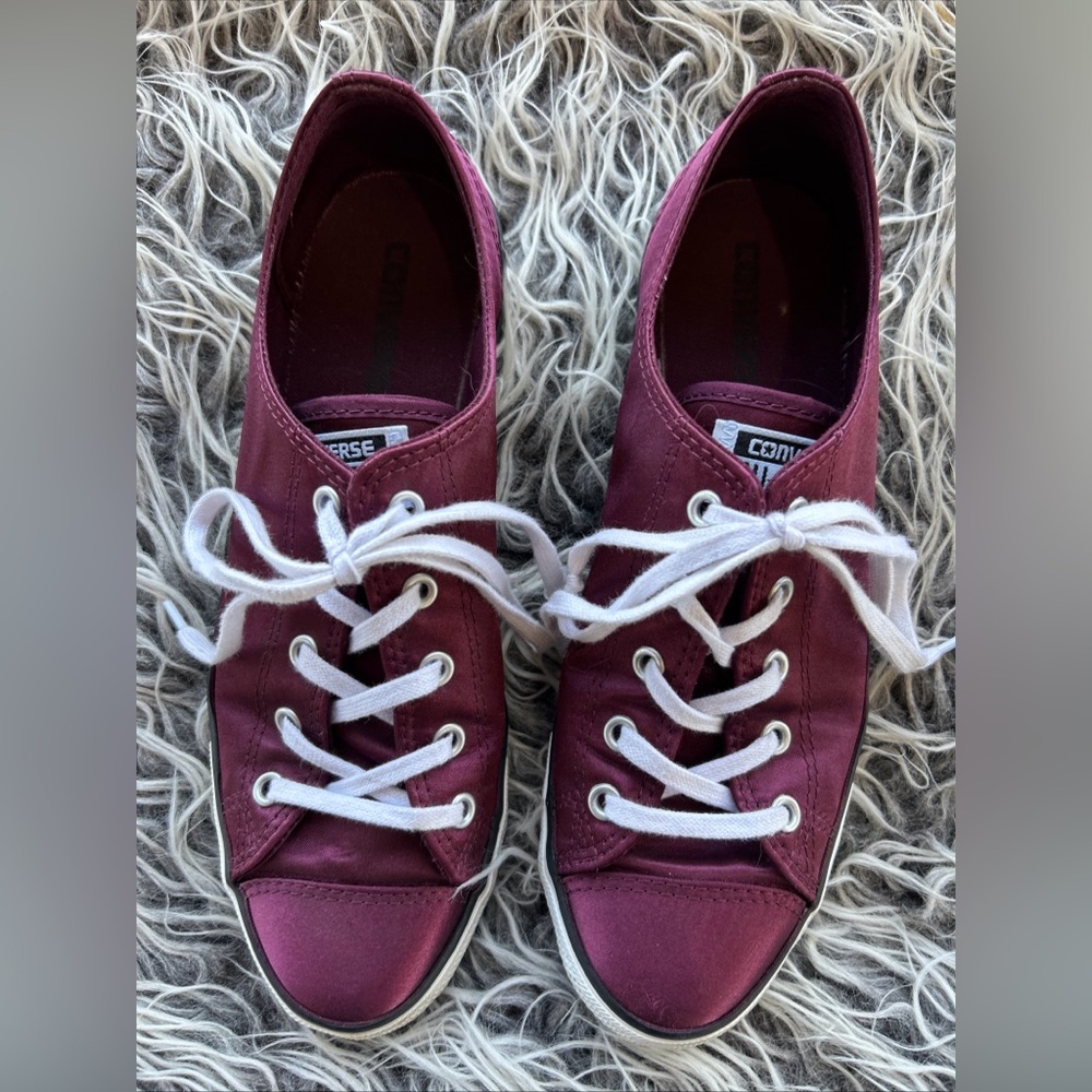 Converse Chuck Taylor All Star Low Satin  Womens dark Purple Size 9 Shoes.
